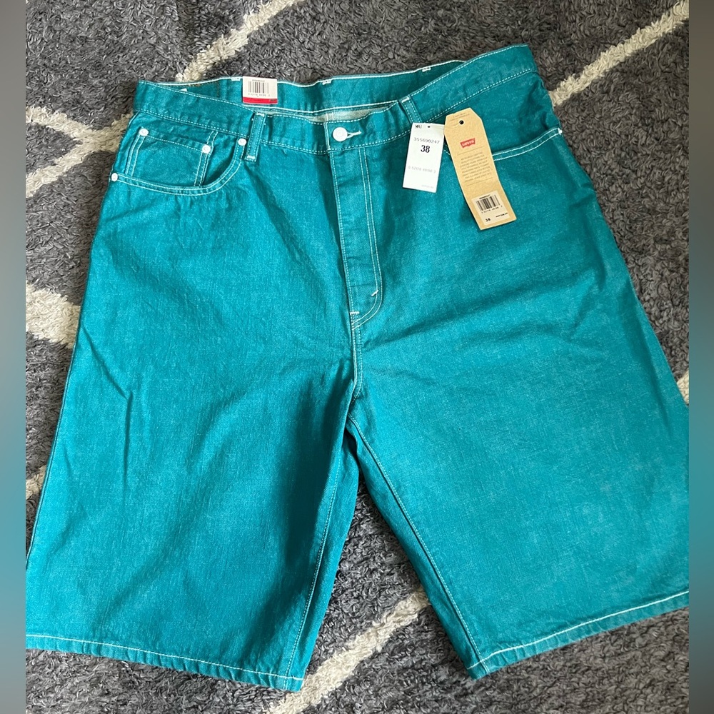 Levi’s